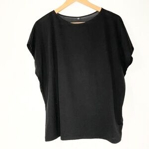Uniqlo Women's Shirt / Top / Blouse